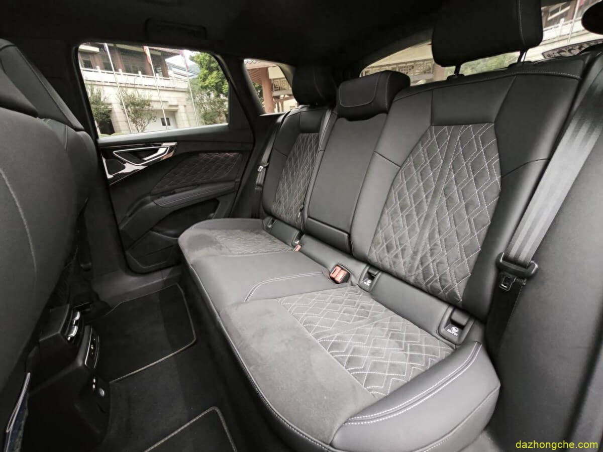 奥迪Q4 e-tron售价28.99万起，高颜值高长续航的纯电动SUV车型
